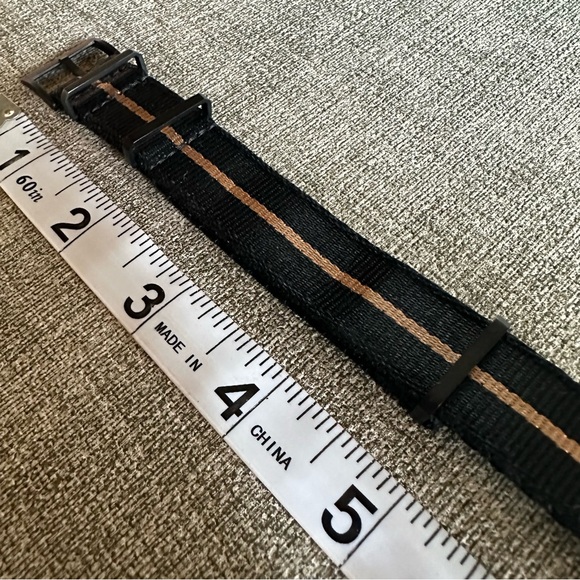 Black with Gold Stripe Nato Nylon Watch Band Military 19mm Diver Style - Picture 6 of 9